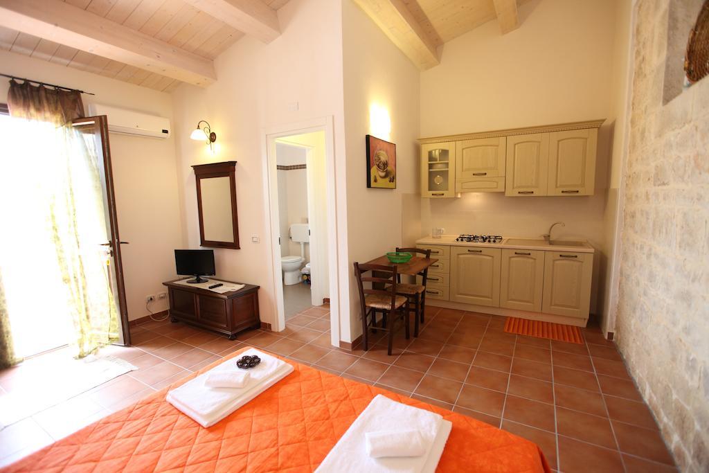Agriturismo Serrafiori Casa Serrafiori Pokoj fotografie