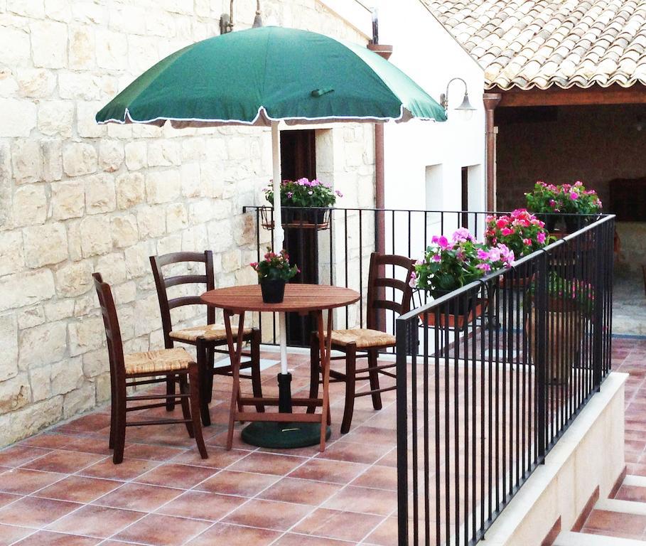 Agriturismo Serrafiori Casa Serrafiori Exteriér fotografie